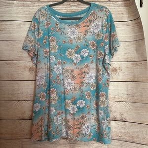 Torrid classic floral tee